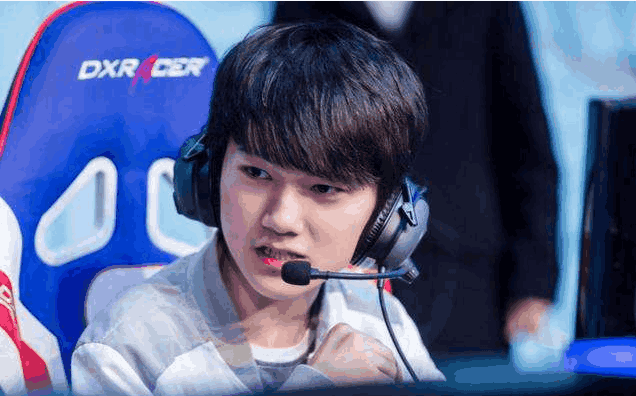 TES 2-0 NIP：TES状态回暖 连下两局战胜NIP