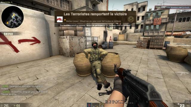 豪华！英雄联盟全球总决赛奖杯由知名品牌蒂芙尼重新塑造